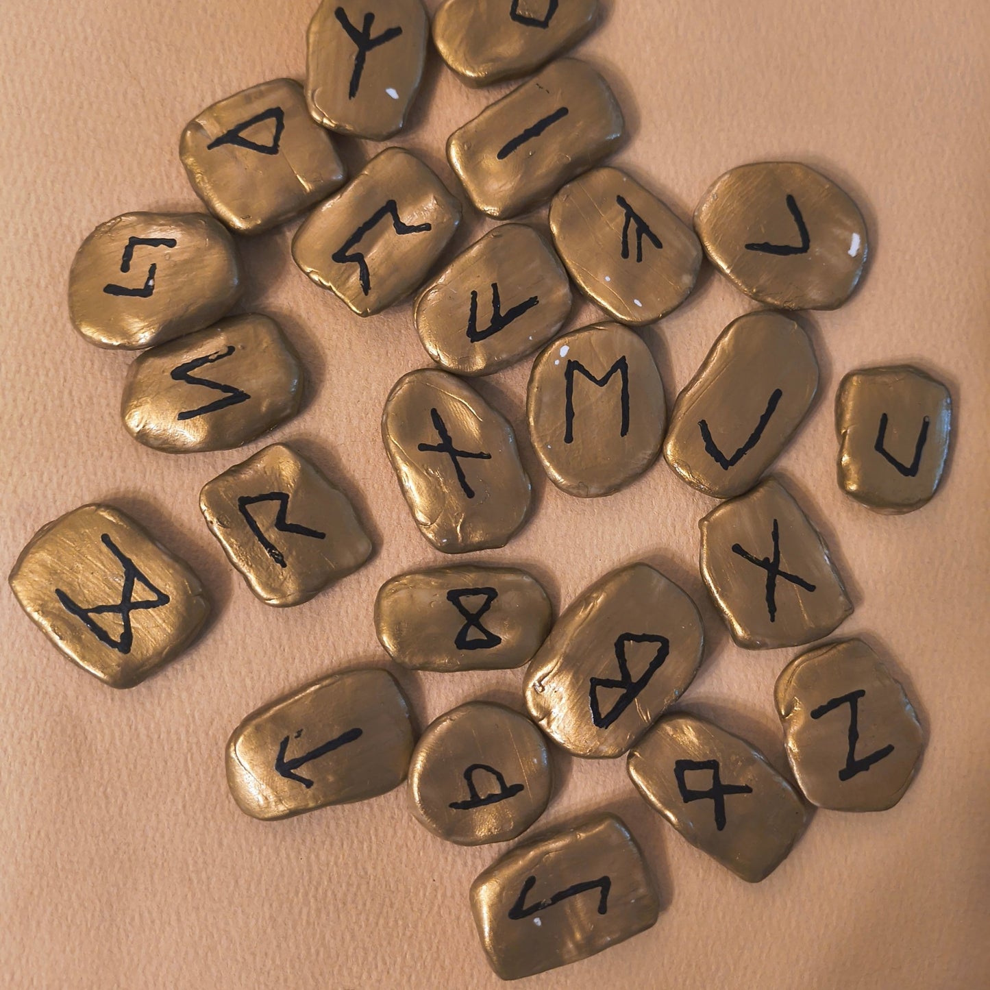 Elder Futhark Norse Runestone Set - Paths and Places