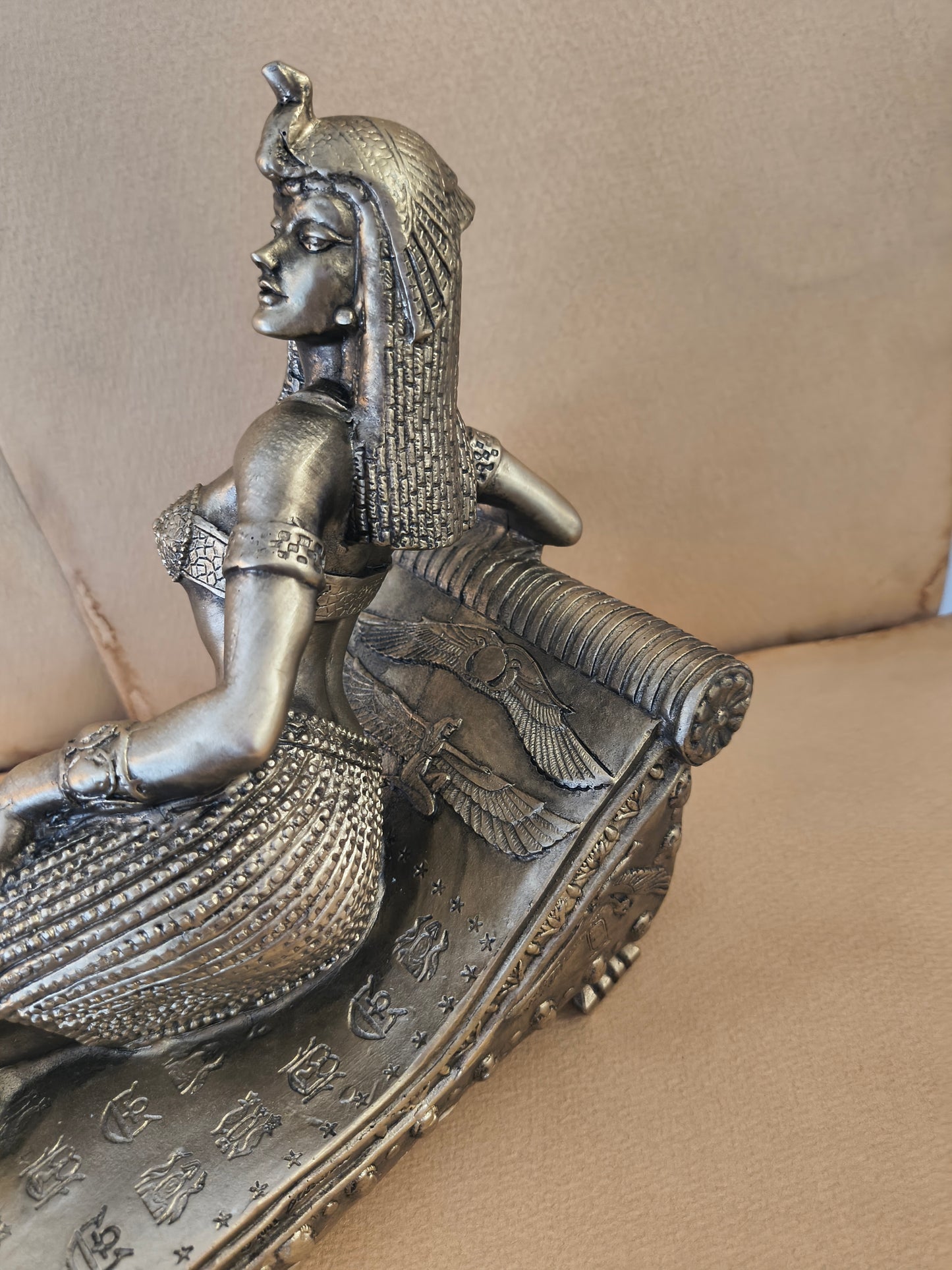 Egyptian Queen Reclining Cleopatra Statue