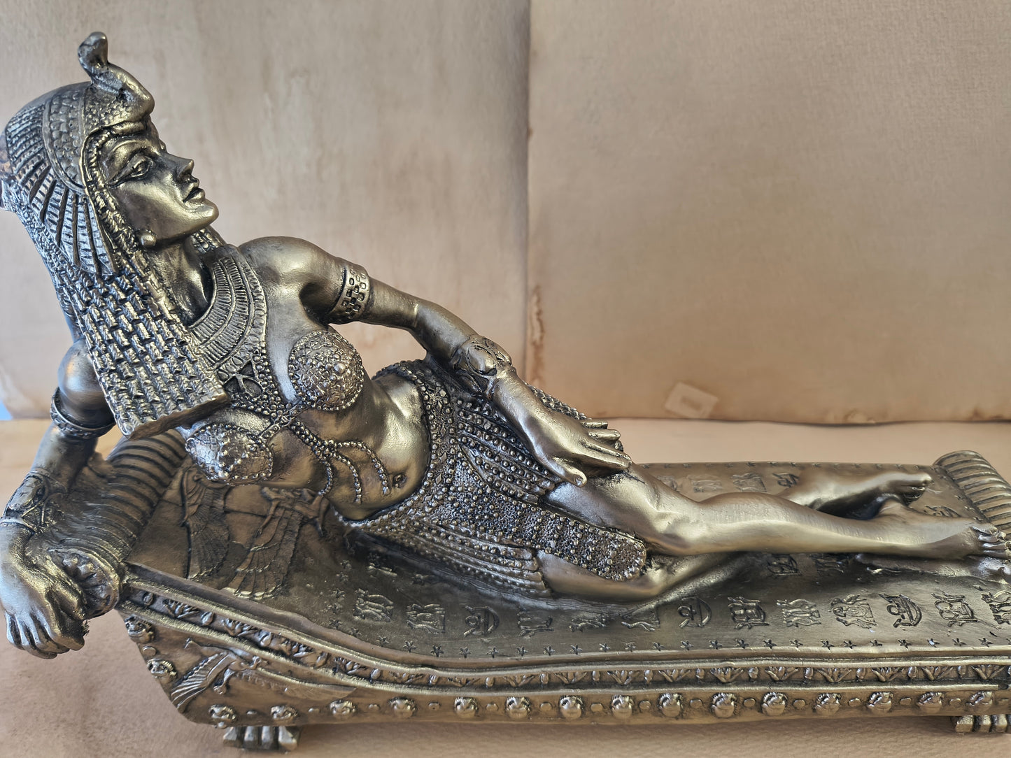 Egyptian Queen Reclining Cleopatra Statue